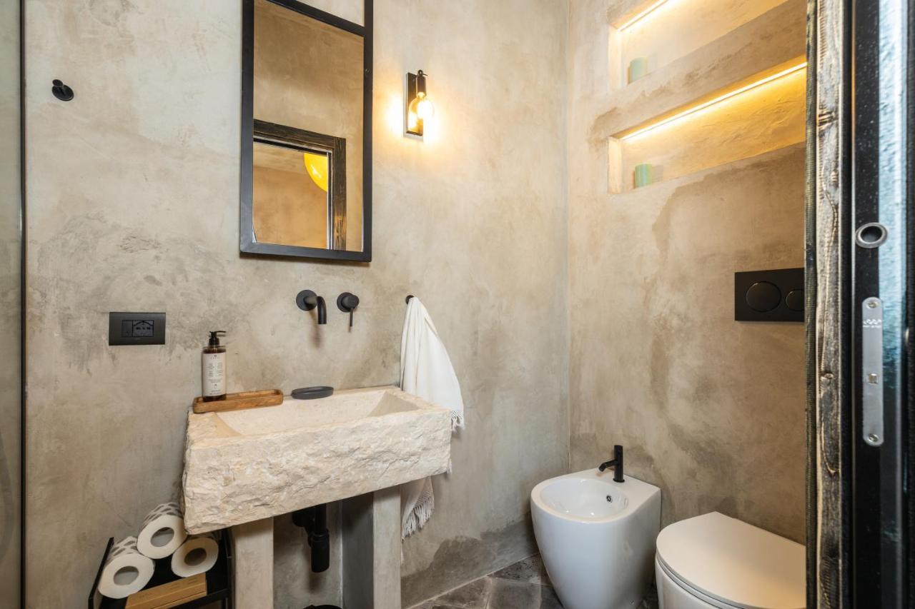 Via Roma Charming Rooms Baunei Exterior foto