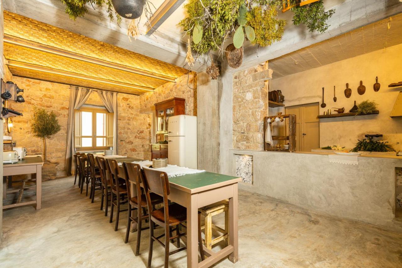 Via Roma Charming Rooms Baunei Exterior foto